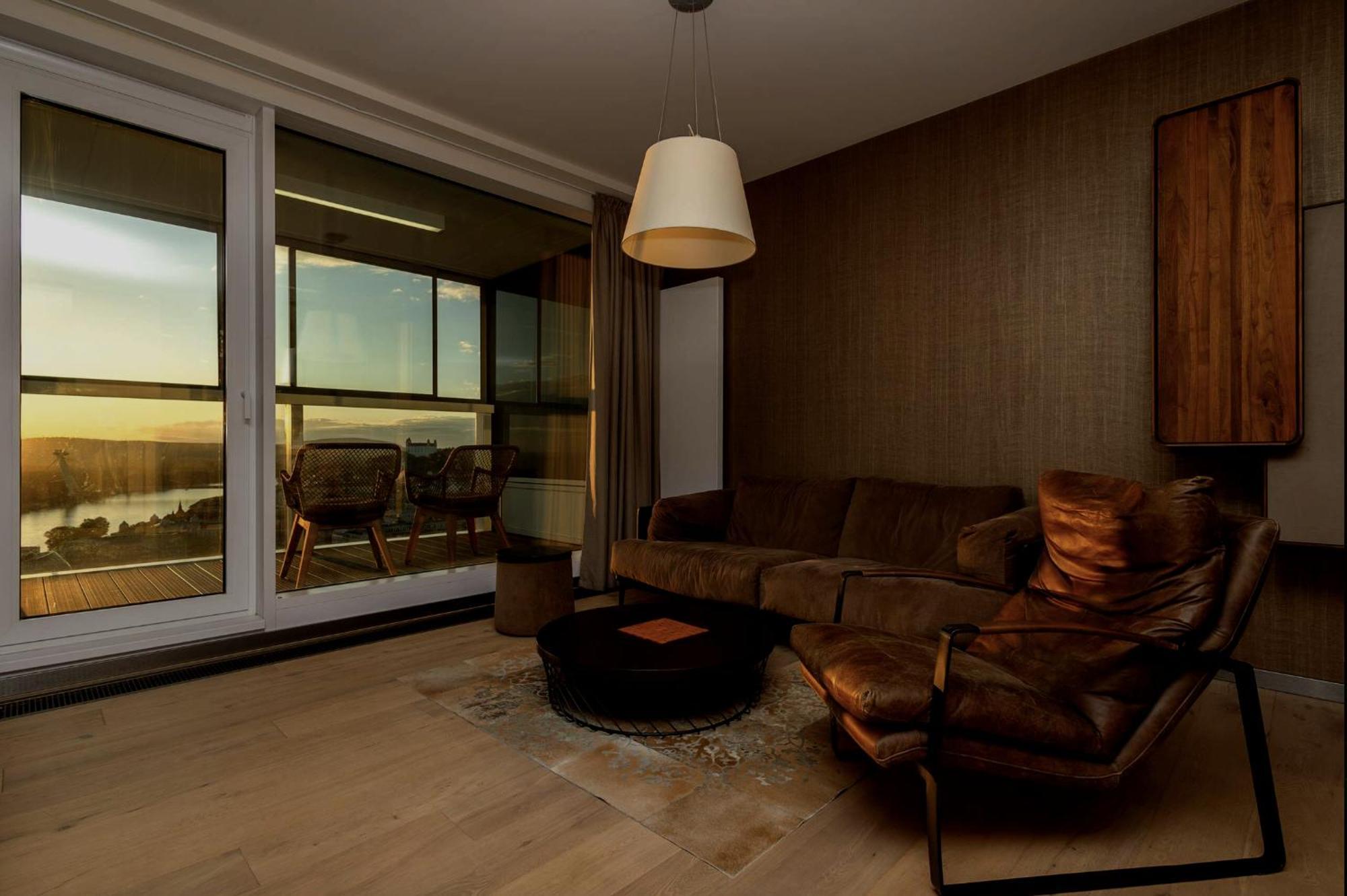 Magna Vita Apartment Bratislava Buitenkant foto